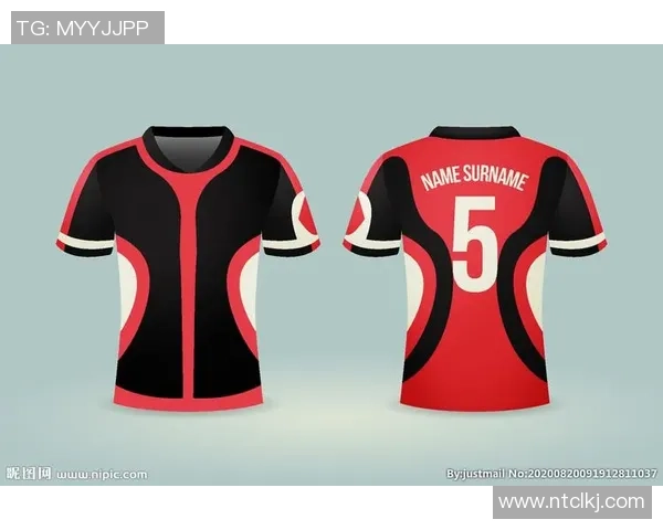 长袖足球星印花设计：时尚运动与街头潮流的完美结合